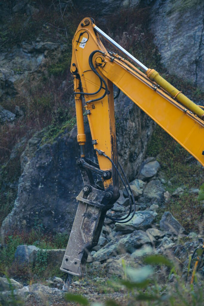 cenbifyn-industry-Engineering-Equipment-hydraulic-cylinder-1