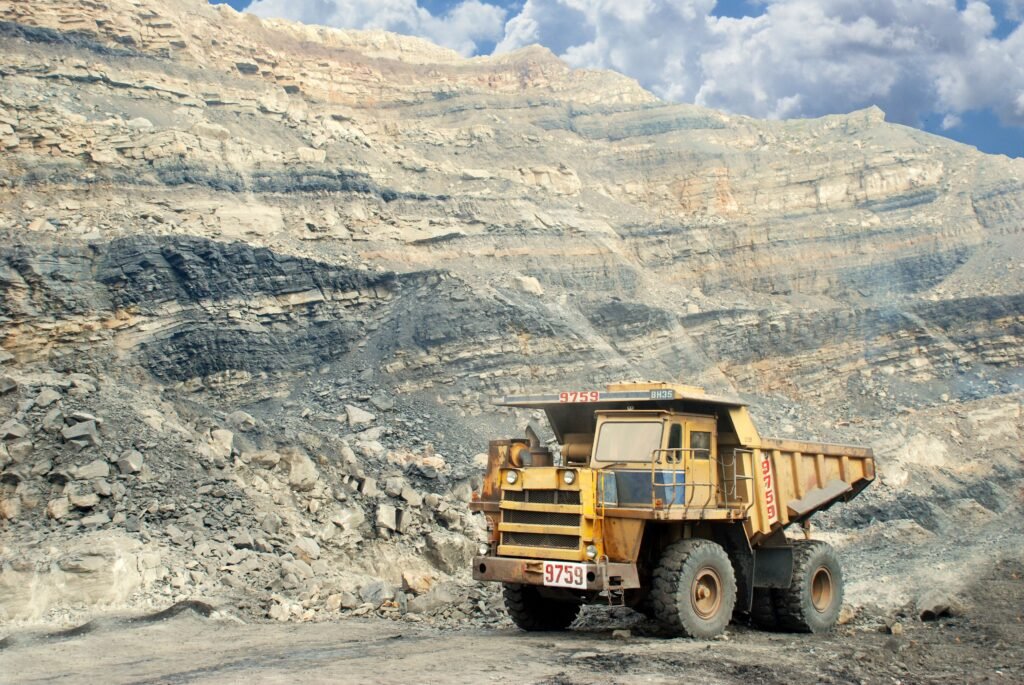 hydraulic-cylinder-reliability-mining-01