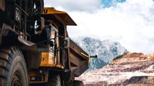 hydraulic-cylinders-mining-equipment-01